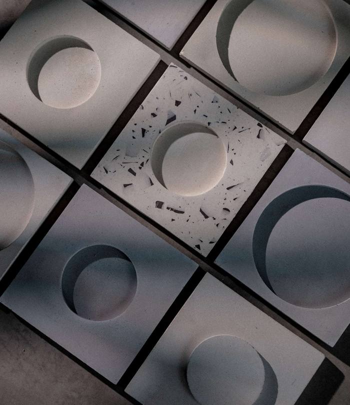 Eclipse concrete tile